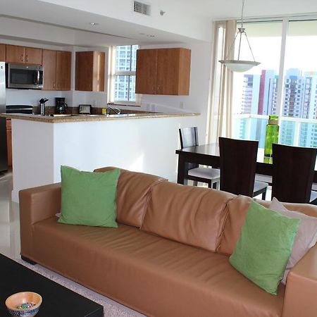 Lyx Suites At One Broadway In Brickell ไมอามี ภายนอก รูปภาพ