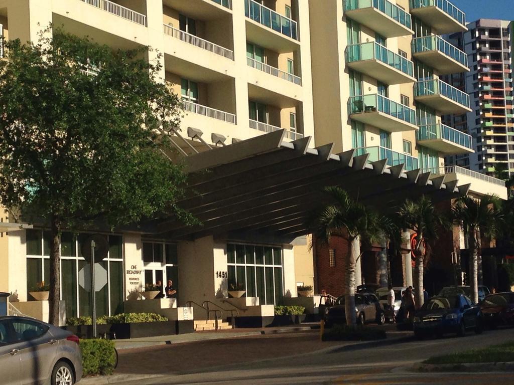 Lyx Suites At One Broadway In Brickell ไมอามี ภายนอก รูปภาพ