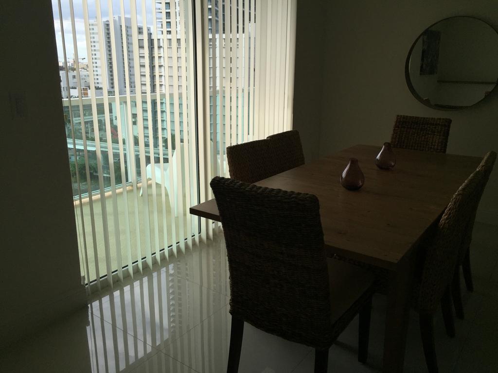 Lyx Suites At One Broadway In Brickell ไมอามี ภายนอก รูปภาพ