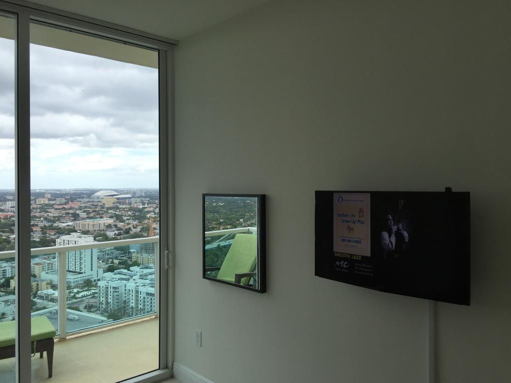 Lyx Suites At One Broadway In Brickell ไมอามี ภายนอก รูปภาพ