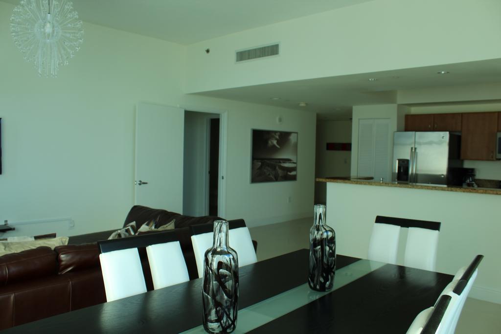 Lyx Suites At One Broadway In Brickell ไมอามี ภายนอก รูปภาพ
