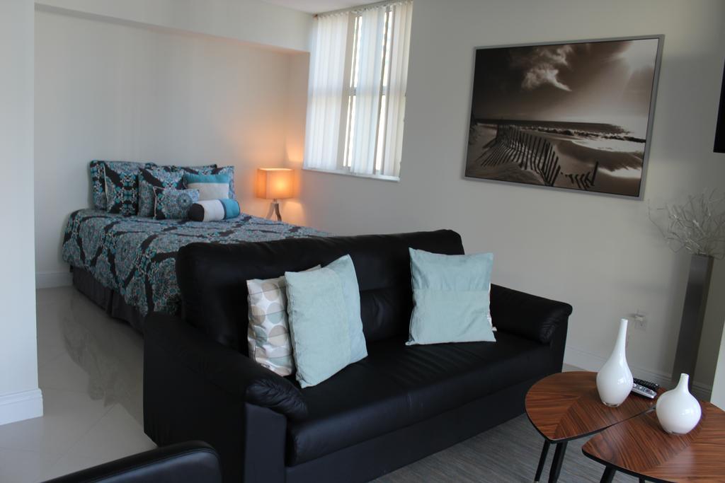 Lyx Suites At One Broadway In Brickell ไมอามี ภายนอก รูปภาพ