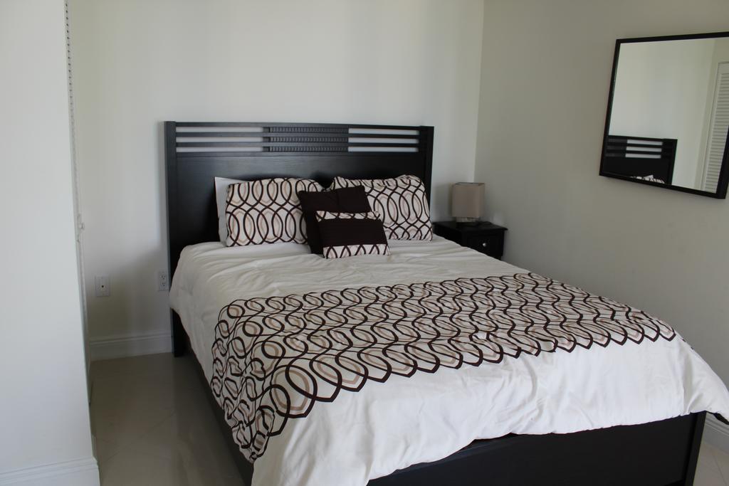 Lyx Suites At One Broadway In Brickell ไมอามี ภายนอก รูปภาพ